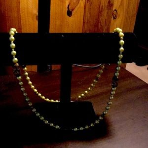 Golden pearl necklace